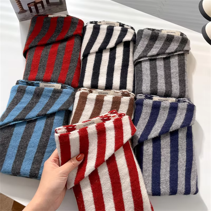 British Korean Triangle Scarf Niche Wool Triangular Scarf Women Headscarf Knitted Scarf Multi-Functional Warm Knitted Scarf