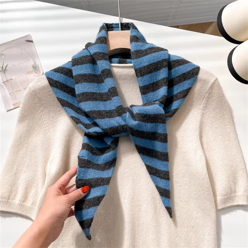 British Korean Triangle Scarf Niche Wool Triangular Scarf Women Headscarf Knitted Scarf Multi-Functional Warm Knitted Scarf