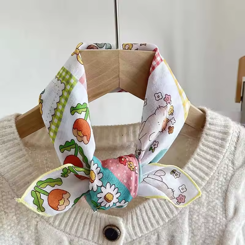 Spring and Summer New Women's Small Silk Scarf Skin-Friendly and Bohemian Small Square Scarf Versatile Flower Print Scarf